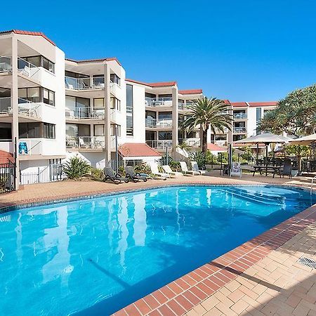 Bribie Island North Casablanca Beachfront Apartments מראה חיצוני תמונה