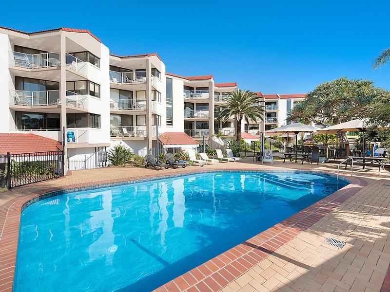 Bribie Island North Casablanca Beachfront Apartments מראה חיצוני תמונה