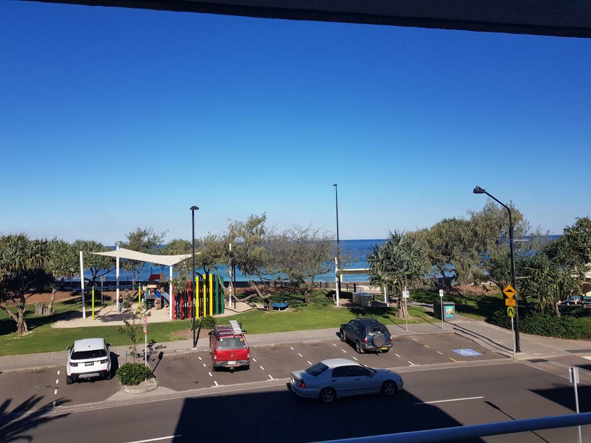 Bribie Island North Casablanca Beachfront Apartments מראה חיצוני תמונה