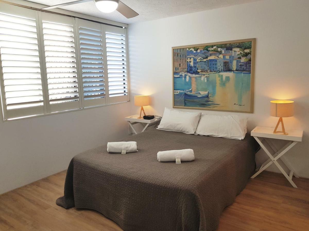 Bribie Island North Casablanca Beachfront Apartments מראה חיצוני תמונה