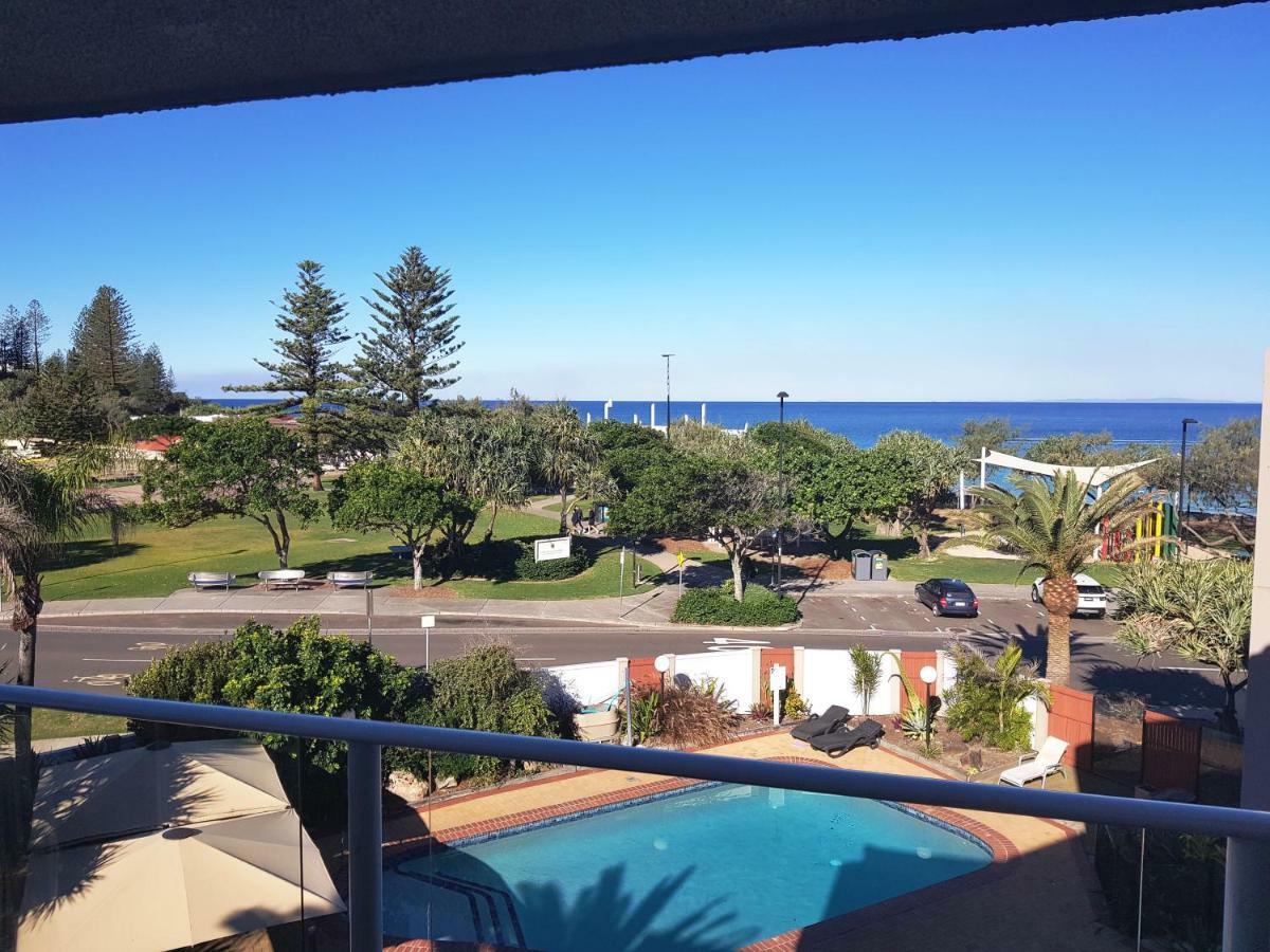 Bribie Island North Casablanca Beachfront Apartments מראה חיצוני תמונה