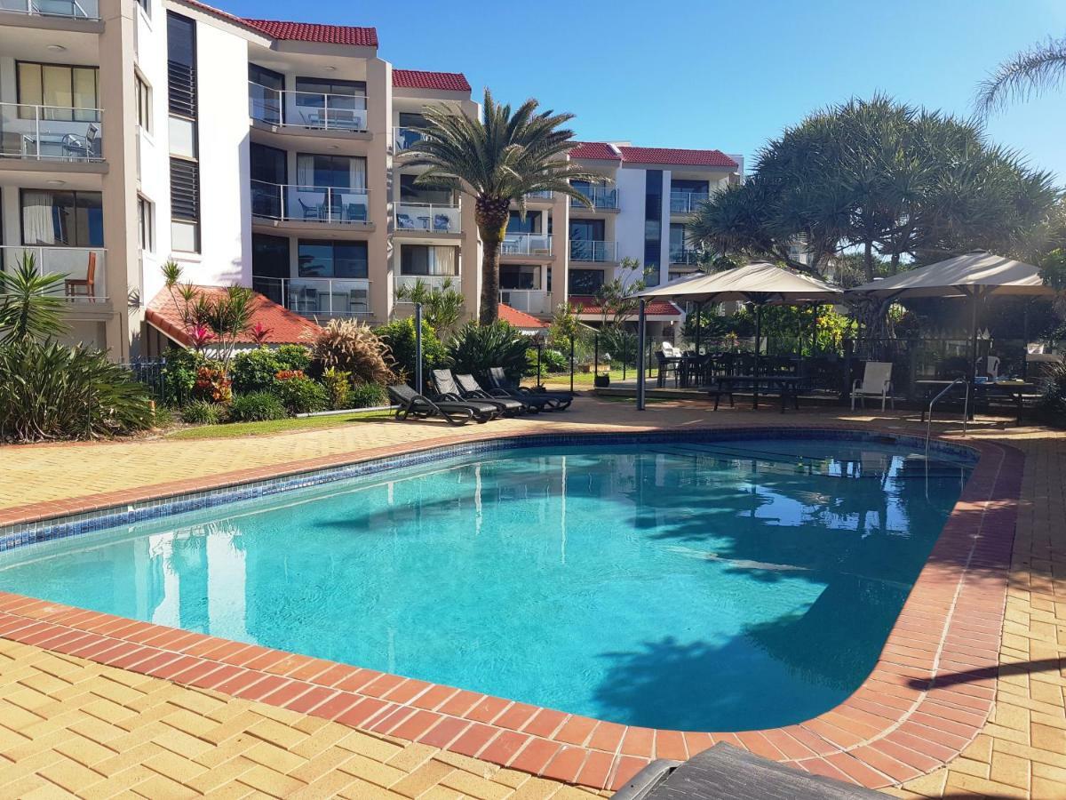 Bribie Island North Casablanca Beachfront Apartments מראה חיצוני תמונה